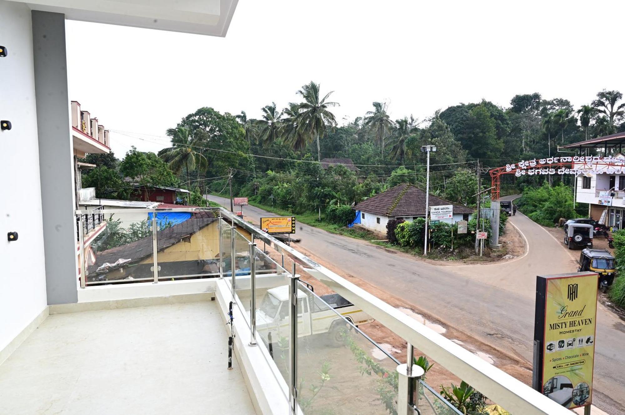 Grand Misty Heaven Villa Madikeri Ngoại thất bức ảnh